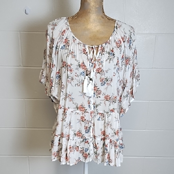 Rewind Tops - Ruffle Tiered Floral Top